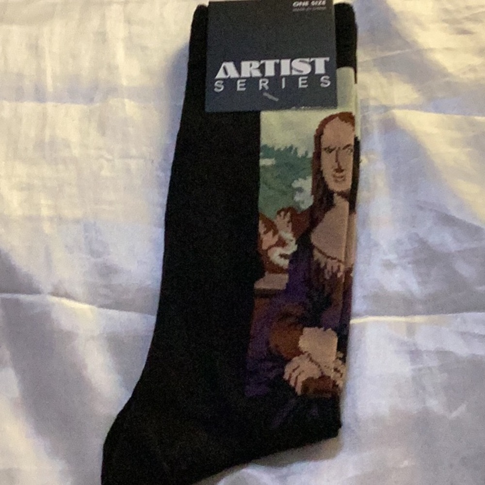 🖤NWT Mona Lisa “ Artist Series” Unique Unisex Socks Size 7–12 Fun To Wear 🖤